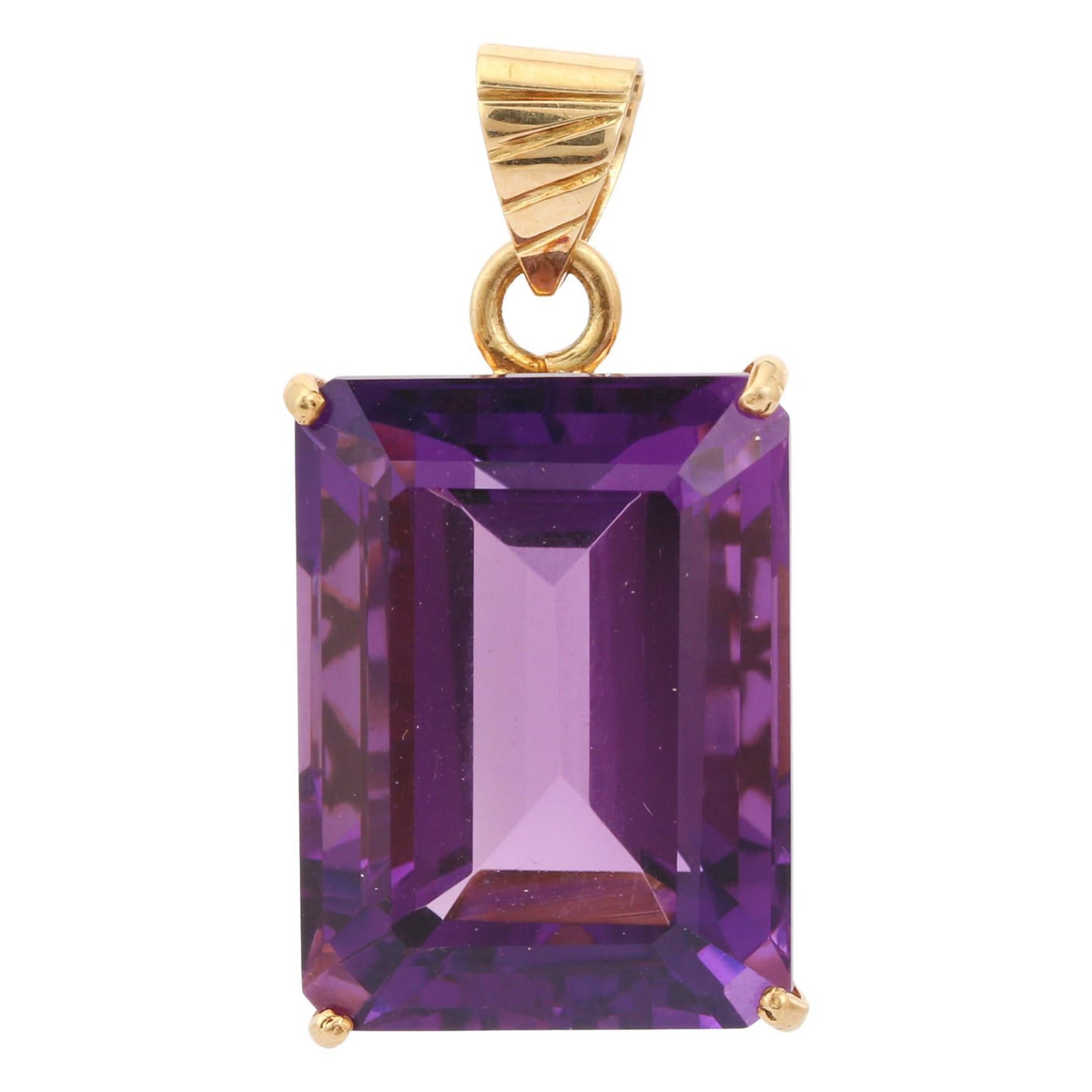 23.32 Carat Amethyst Pendant in 18K Yellow Gold For Sale