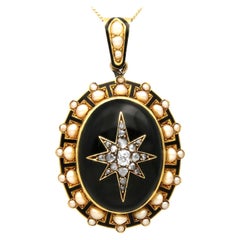 Médaillon victorien ancien en or jaune, diamants, perles et émail