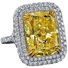 17.49 Carat Radiant Cut Fancy Light Yellow Diamond Gold Platinum Ring