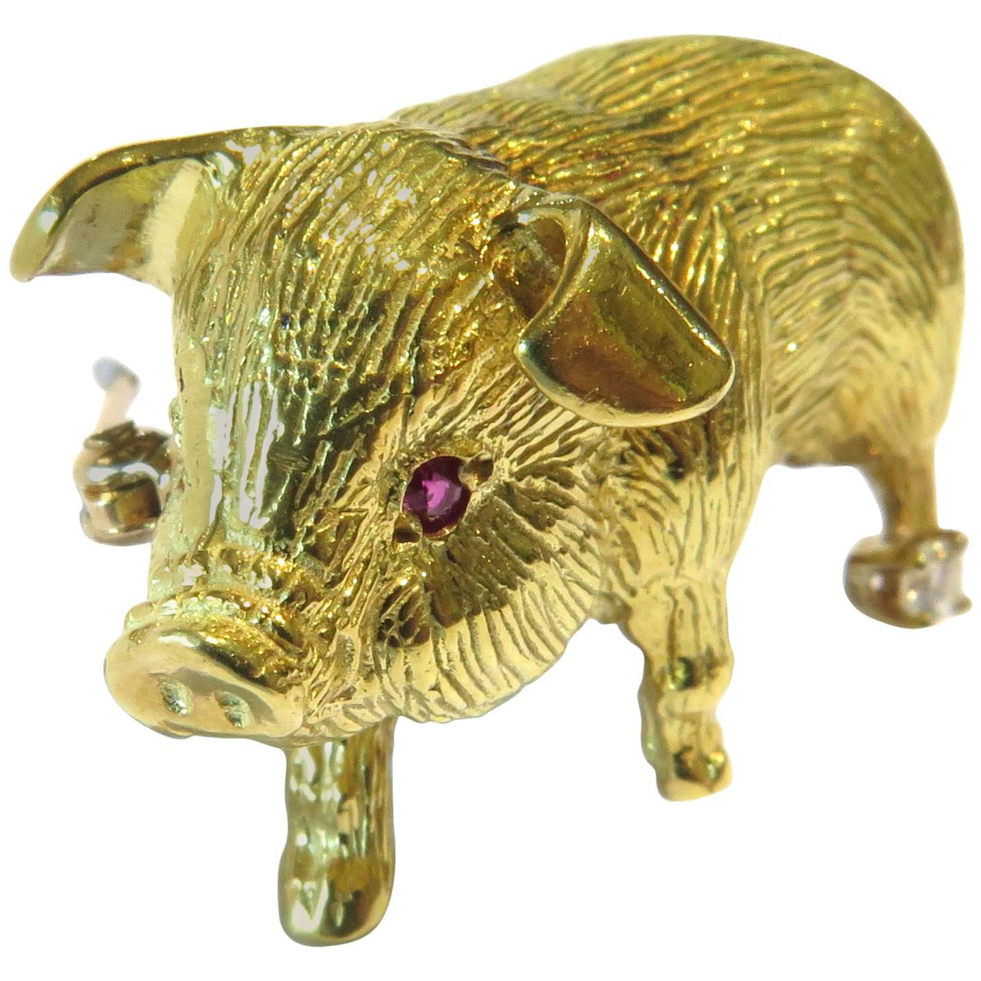 Exceptionally Adorable Ruby Eyes Diamond Gold Pig Brooch