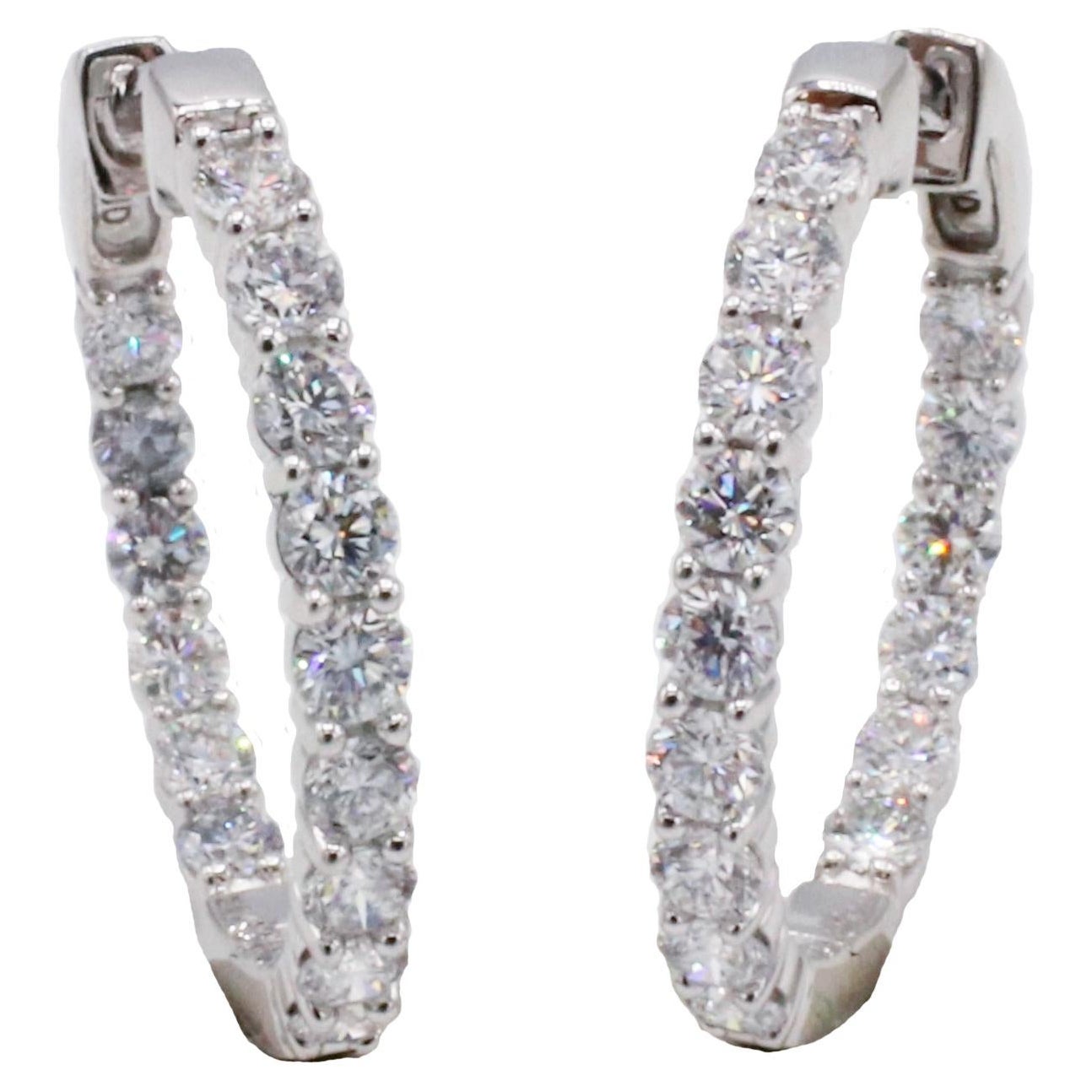 Créoles en or blanc 14 carats avec diamants ronds de 2,50 carats à l'intérieur et extérieur de l'anneau