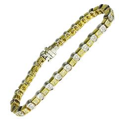 7.5 Carats White and Yellow Diamonds Gold Tennis Bracelet