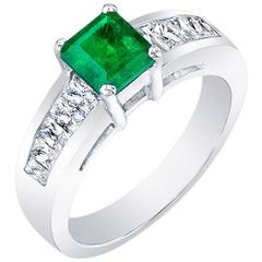 Green Emerald Gemstone Channel Set Brilliant Baguette Baguillion Cut Diamond