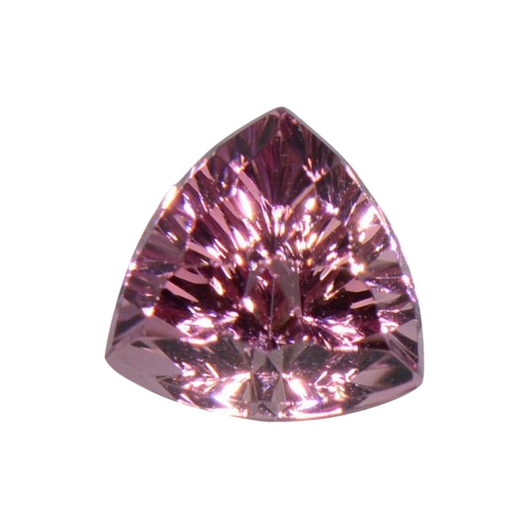 This loose pink Tourmaline gemstone was cut by Spectrum Awards winner Mark Gronlund 