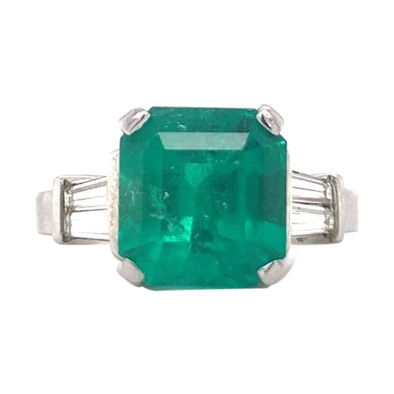 Gia Report Certified 3.20 Ct. Colombian Emerald and Diamond Platinum Ring For Sale