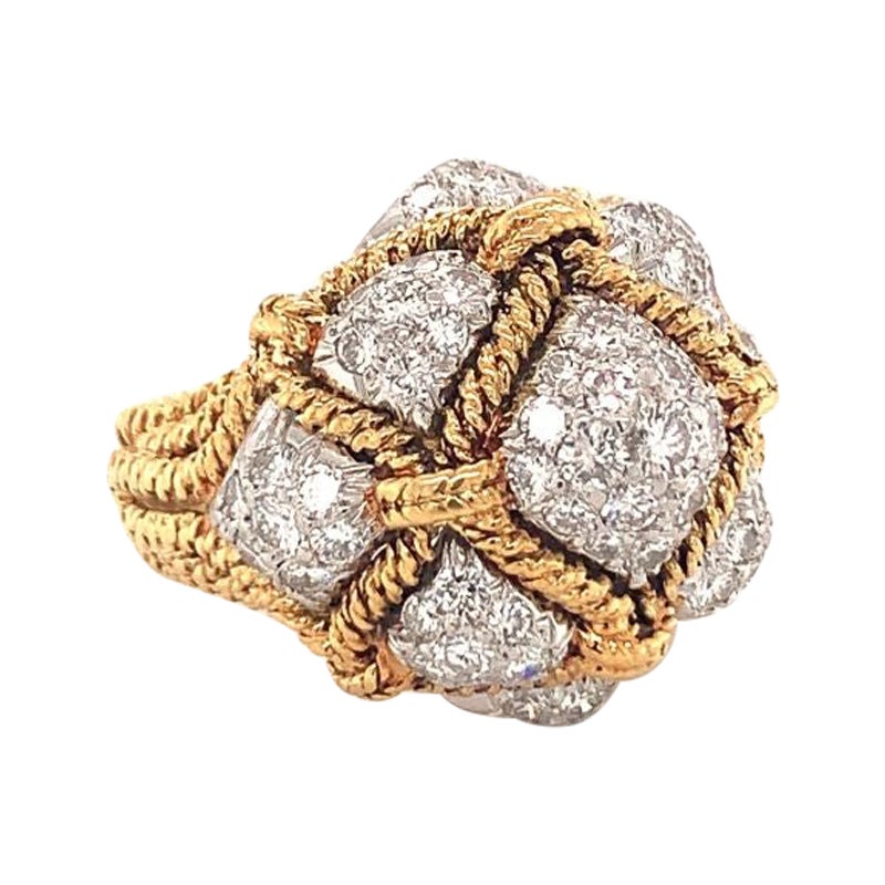 Bague bombée en or jaune 18 carats et platine avec diamants, c. 1960