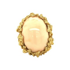 Pink Coral 18K Yellow Gold Cocktail Ring, circa 1960s
