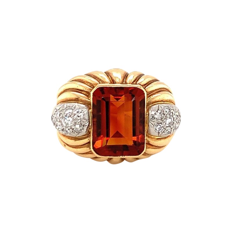 Madeira Citrine Ring in 18K Yellow Gold, circa 1940s For Sale