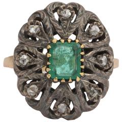 Stunning Emerald Silver Gold Ring 10