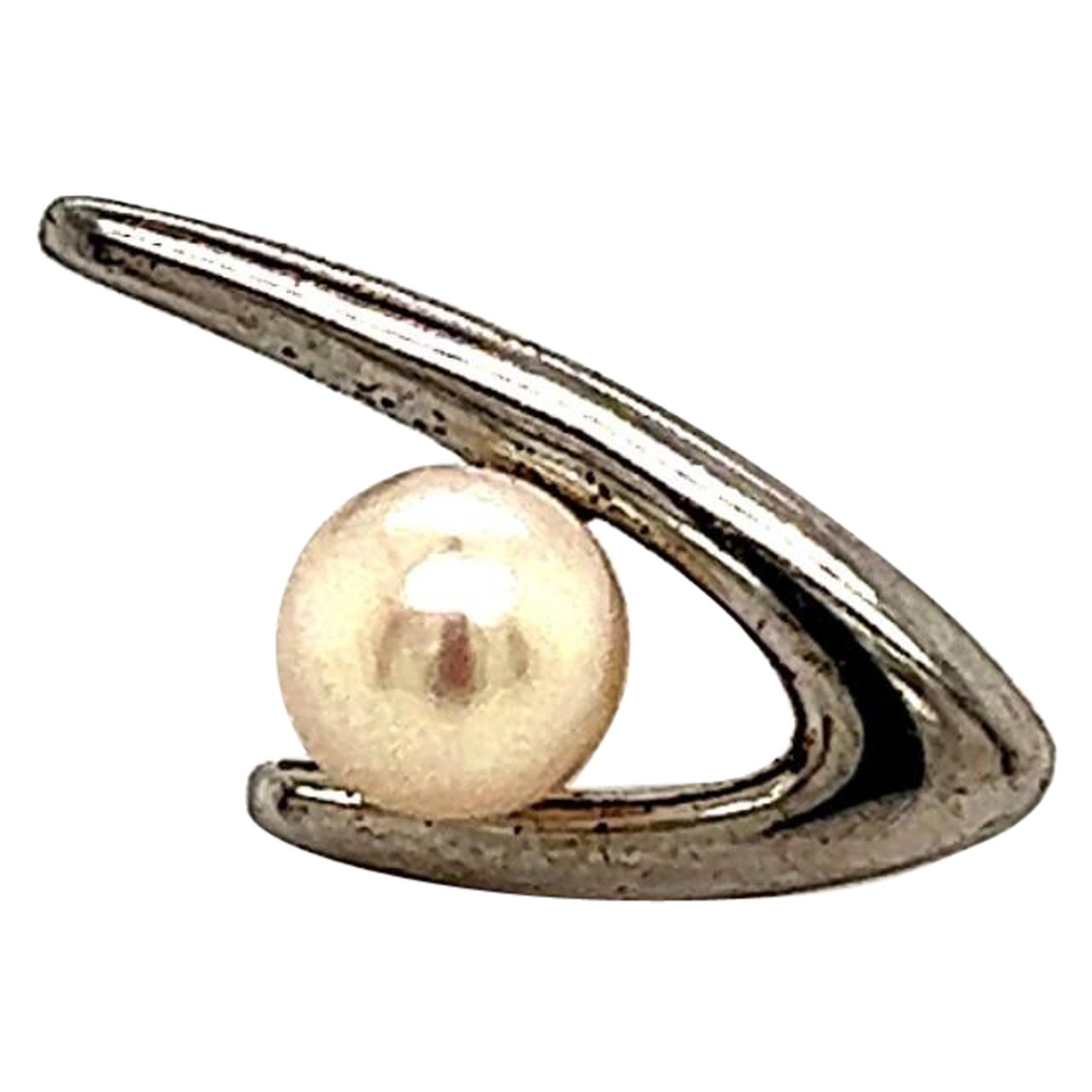 Mikimoto: Akoya-Perlen-Krawattenanstecker aus Sterlingsilber