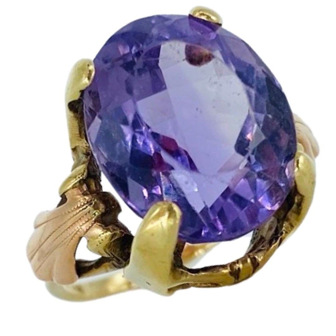Antique 10.20 Carat Oval Amethyst Cocktail Ring For Sale