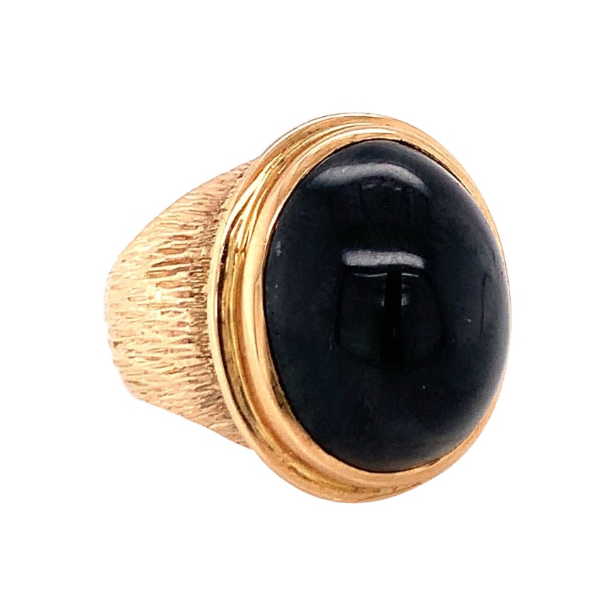 Black Sapphire 14K Yellow Gold Cocktail Ring, circa 1960s For Sale