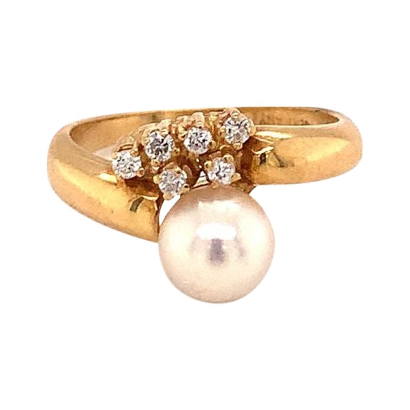 Pearl and Diamond 18K Yellow Gold Ring, circa 1970s