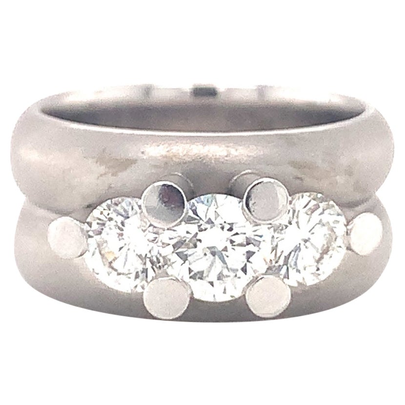 Three-Stone Diamond 14k White Gold Ring, circa 1980s For Sale