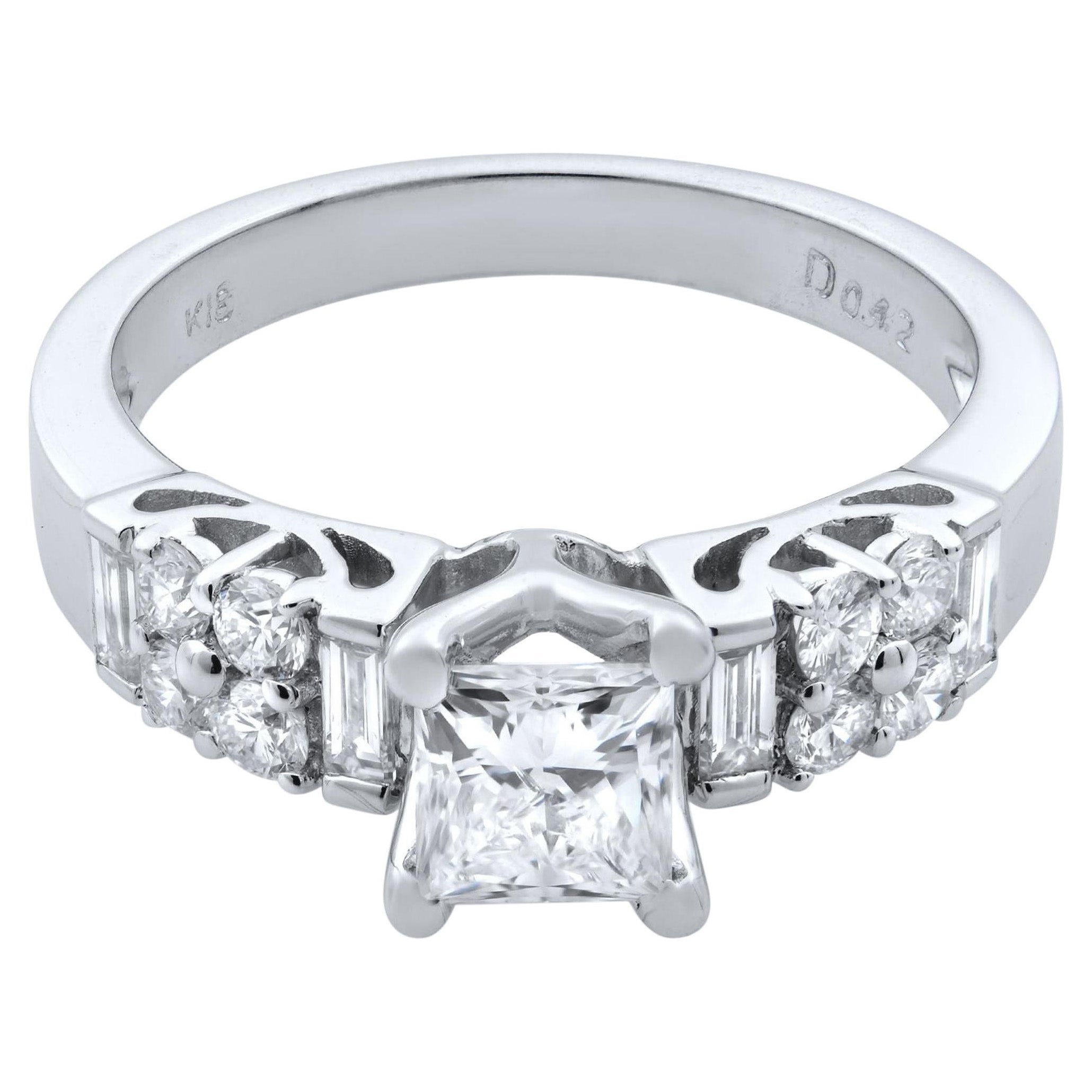Rachel Koen 18 Karat White Gold Princess Cut Diamond Engagement Ring 1.00 Carat For Sale