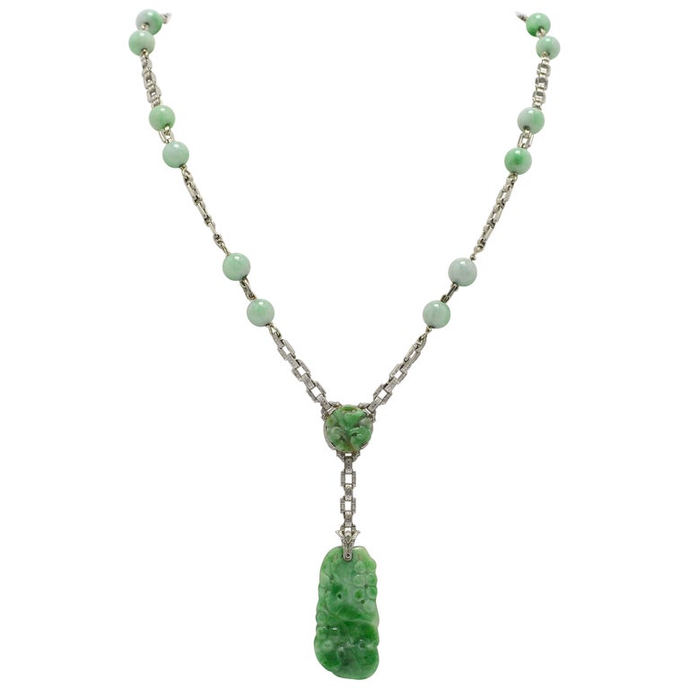 Natural Imperial Jade Art Deco Drop Necklace For Sale at 1stDibs