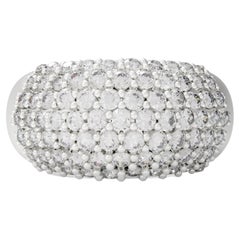 Anillo cóctel pavé de platino con diamantes de dos quilates