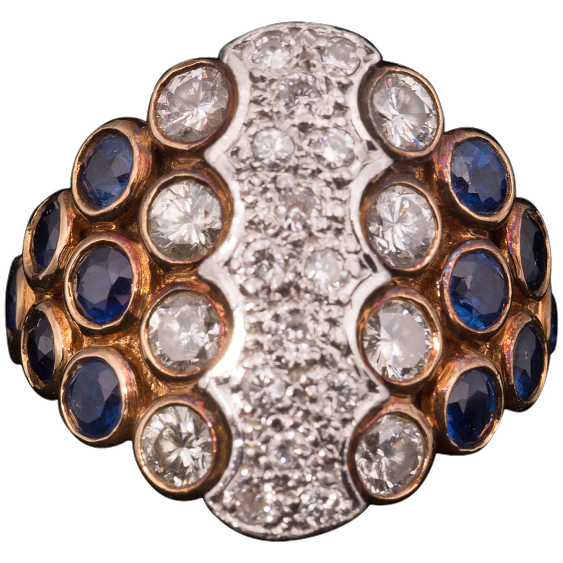 Striking Sapphire Diamond Gold Ring For Sale