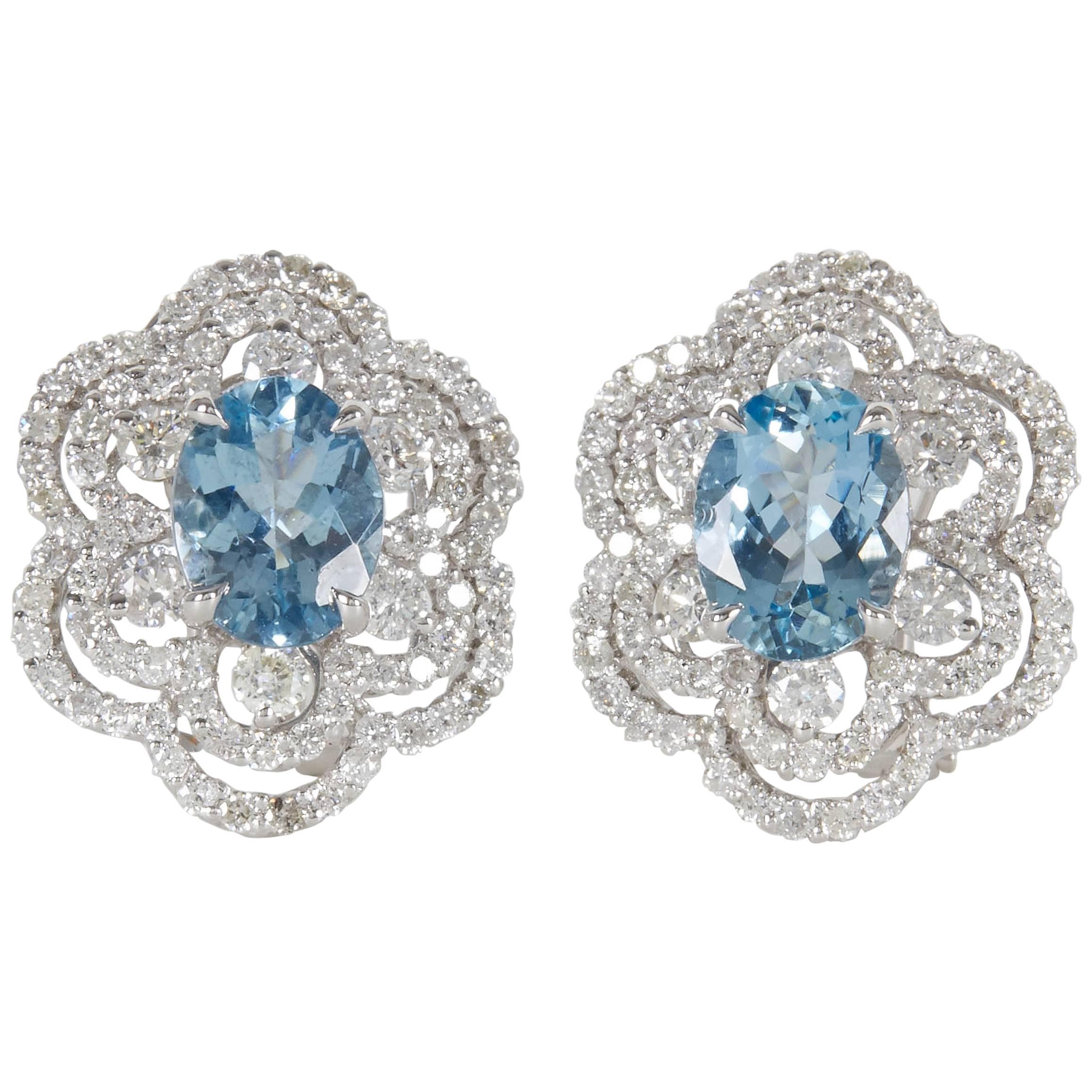 Stunning Aquamarine Diamond Gold Earrings