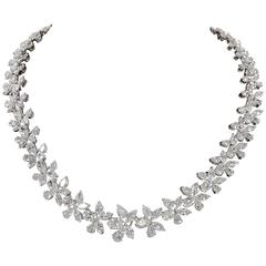 Classic Diamond Platinum Wreath Necklace 