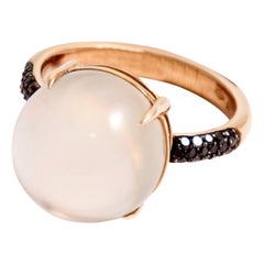 White Moonstone and Black Diamond Cocktail ring Made in Italy 18k Yellow Gold