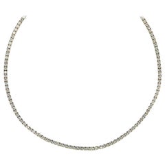 Vivid Diamonds 14.60 Carat Diamond Tennis Necklace