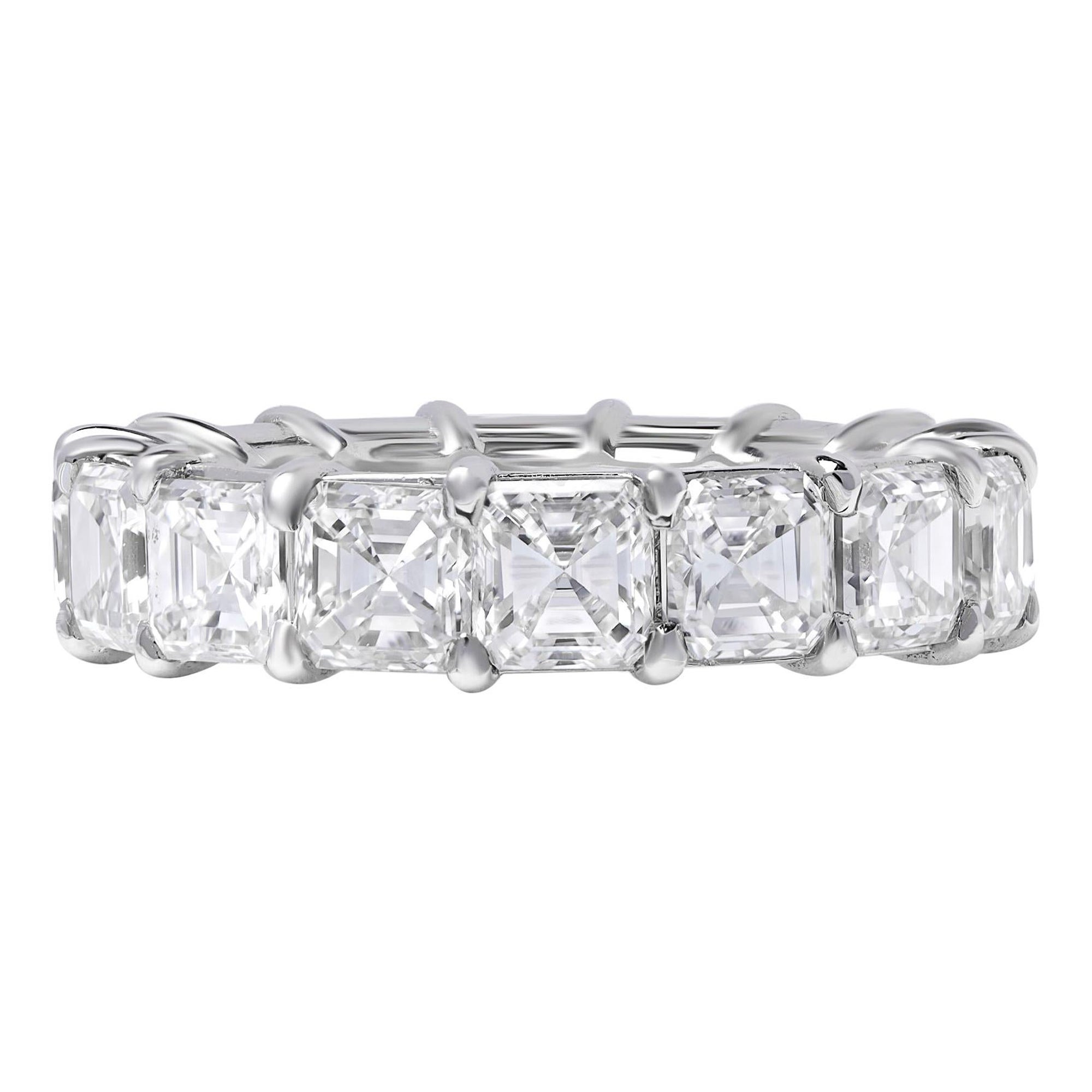 Alliance d'éternité en platine avec diamant taille Asscher de 8,13 carats poids total