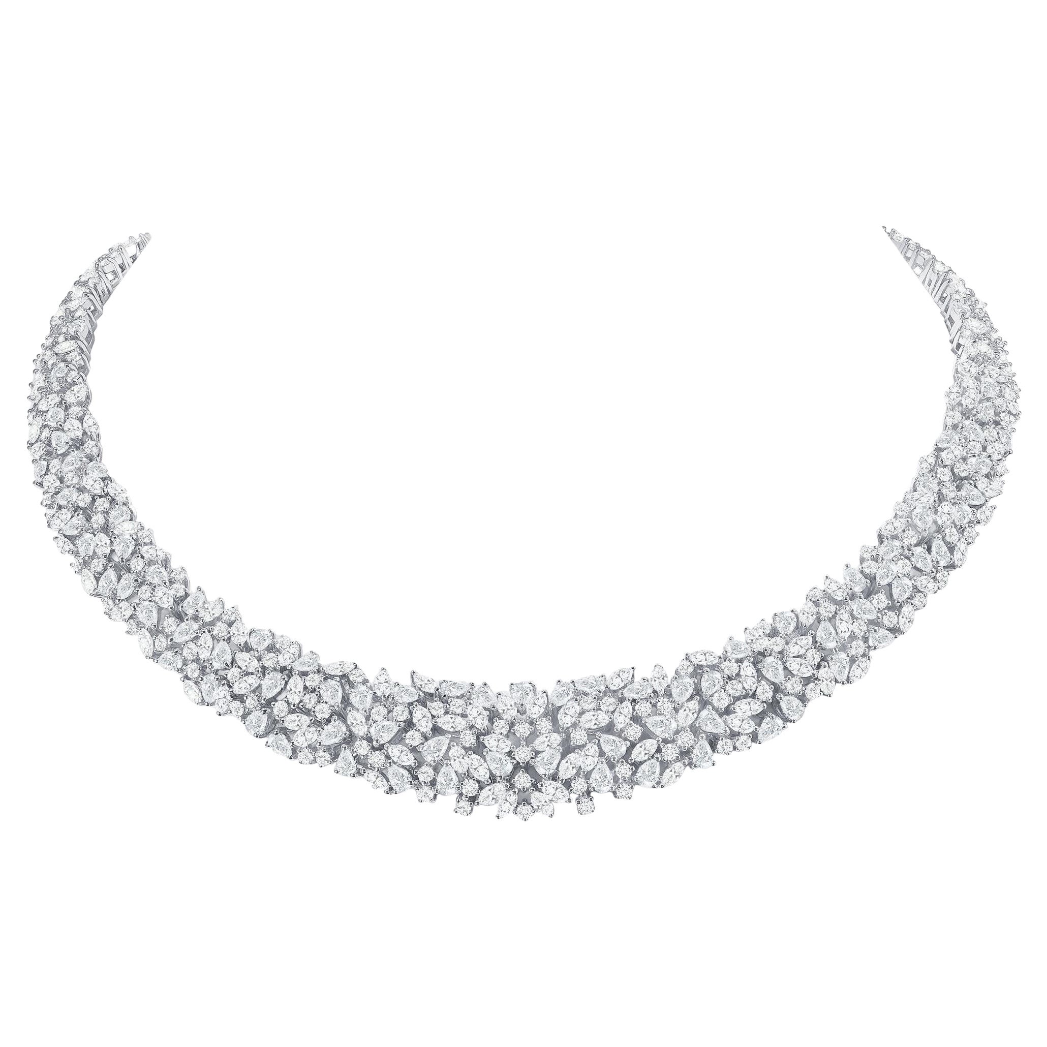 30 Carat Diamond Cluster Necklace, 18K White Gold For Sale