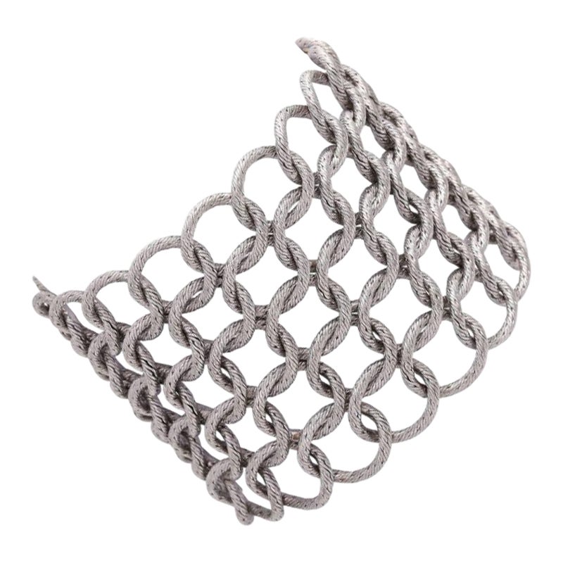 bracelet made of geometric elements For Sale at 1stDibs