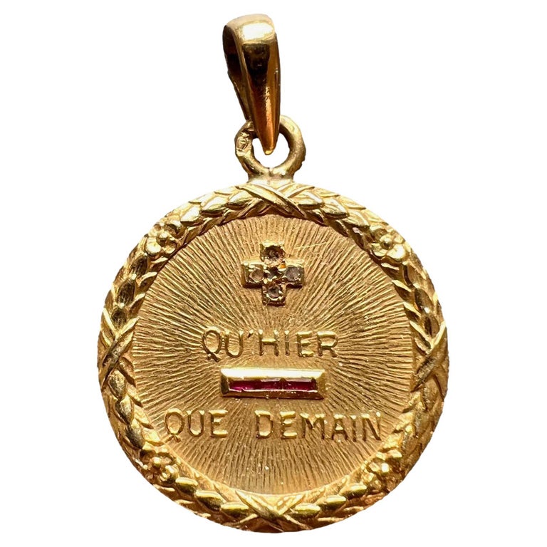 Vintage French Qu' Hier Que Demain 18k Gold Charm