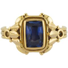Rectangle Cushion Shape Intricately Detailed Sapphire Gold Ring 8