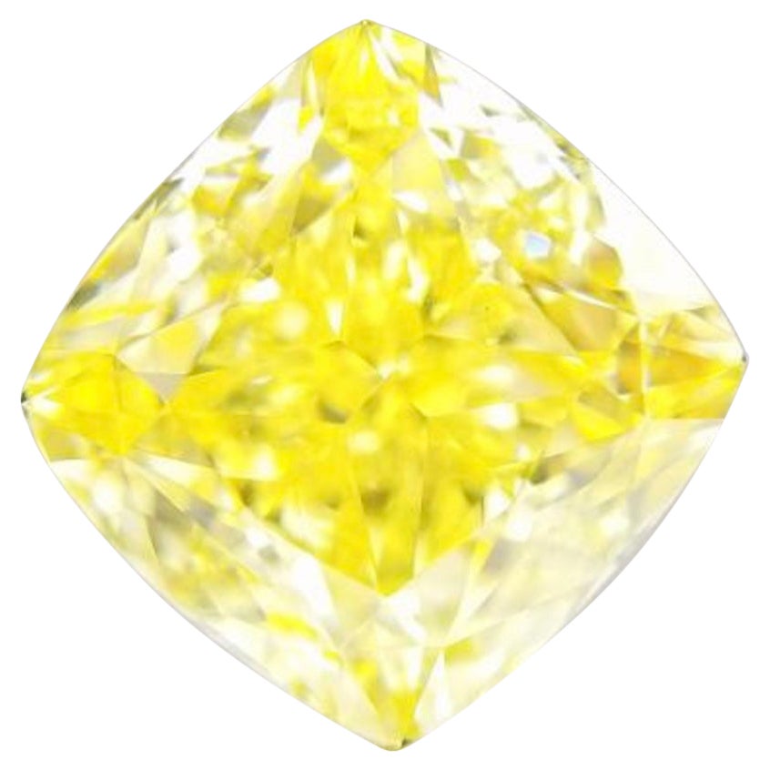 No Reserve, GIA Certified Ct 5,51 Natural Fancy Light Yellow Diamond