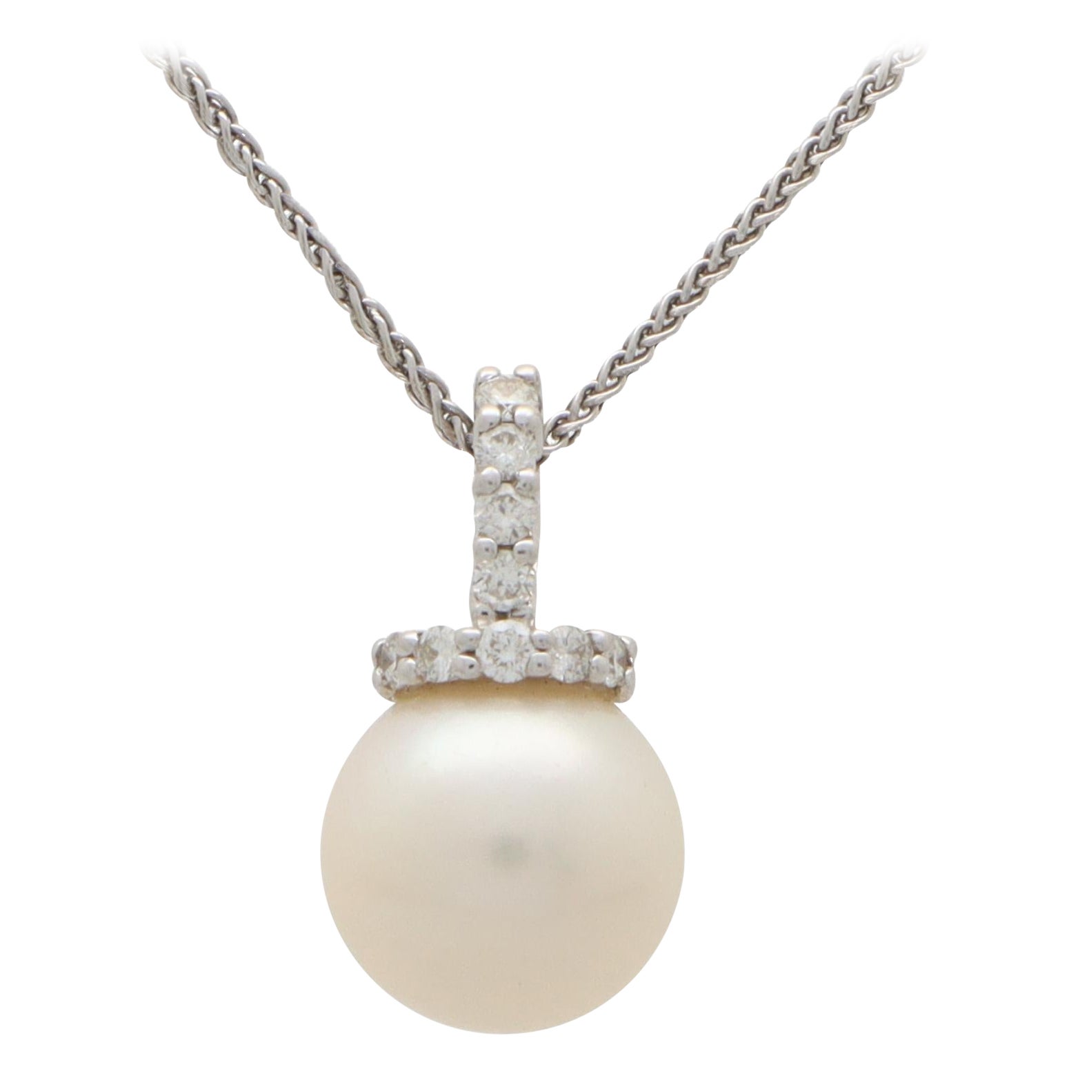 Tahitian Pearl Solitaire Pendant Necklace in 18k White Gold For Sale at ...