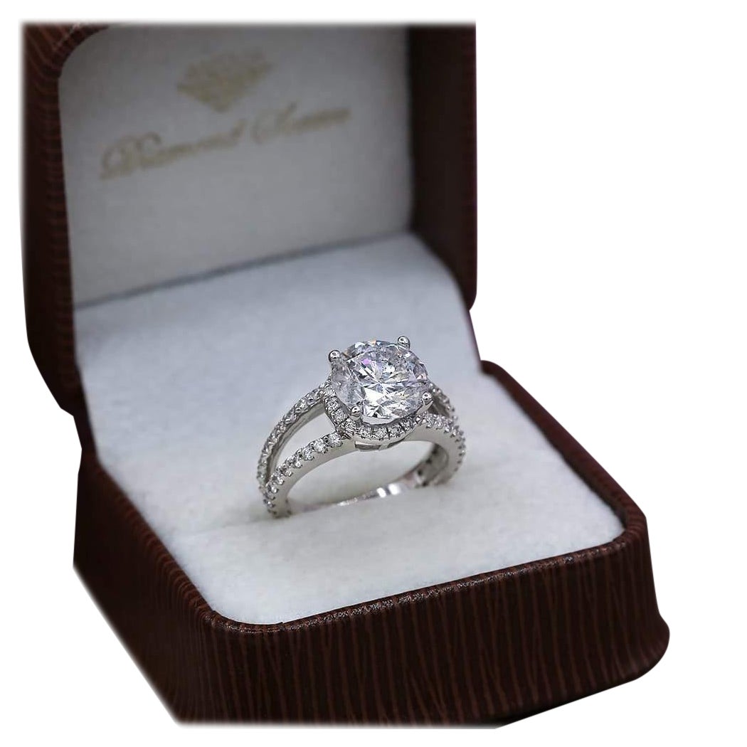 For Sale:  Amazing 18k White Gold Engagement Ring w/ 5.32ct. Diamonds