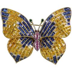 1970s Illario Sapphire Diamond Gold Butterfly Tremblant Brooch