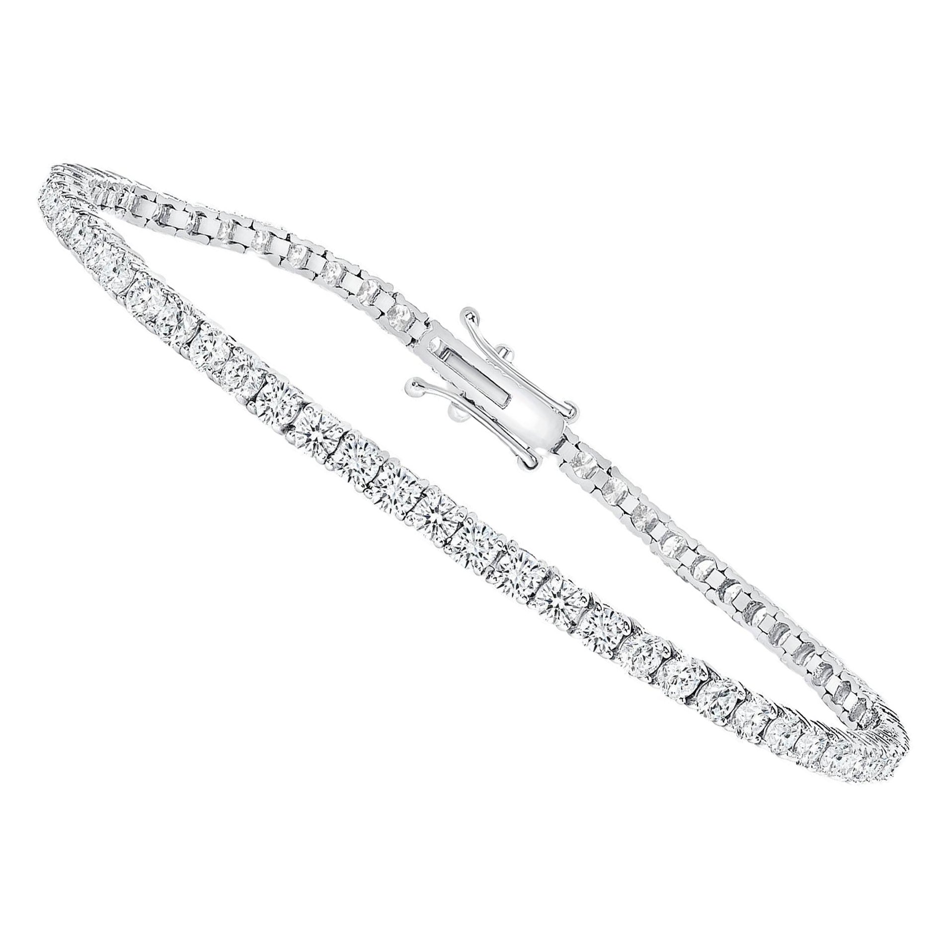 14K 3 Carat White Gold Round Diamond Tennis Bracelet For Sale