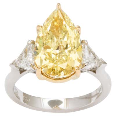 Fancy Yellow Diamond Ring For Sale at 1stDibs | bespoke yellow diamond ...