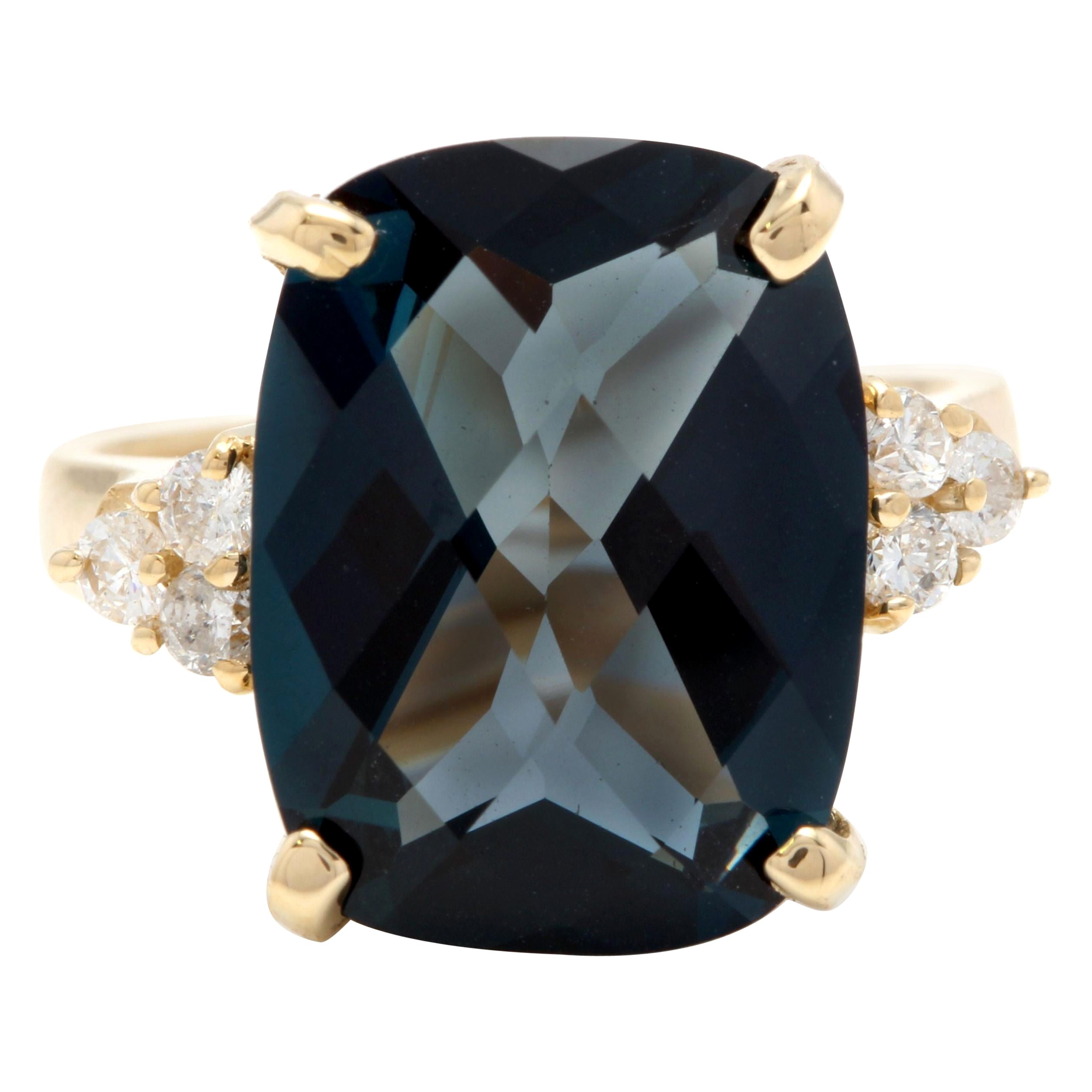 9.35 Carat Natural Impressive London Blue Topaz and Diamond 14 Karat Gold Ring For Sale