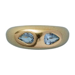Retro 18 Carat Gold Band Ring with Aquamarines