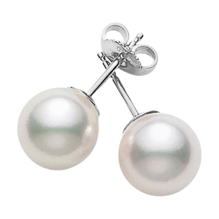 Mikimoto Akoya Cultured Pearl Stud PES605W For Sale