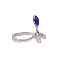 Ring with a Navett-Cut Diamond Approx. 0.20 Ct
