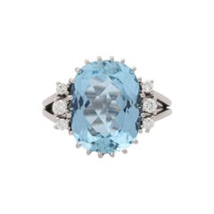 Ring with Aquamarine and 6 Brilliant-Cut Diamonds Totaling Approx. 0.22 Ct