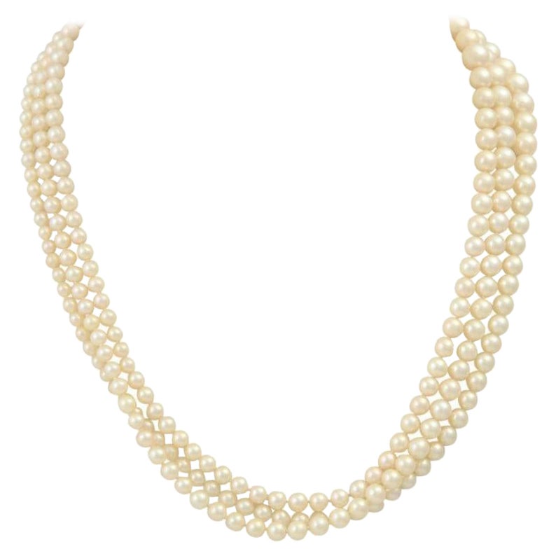 Three Row Pearl Necklace For Sale