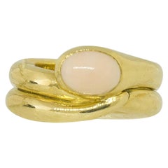 Retro Pink Coral Yellow Gold Ring