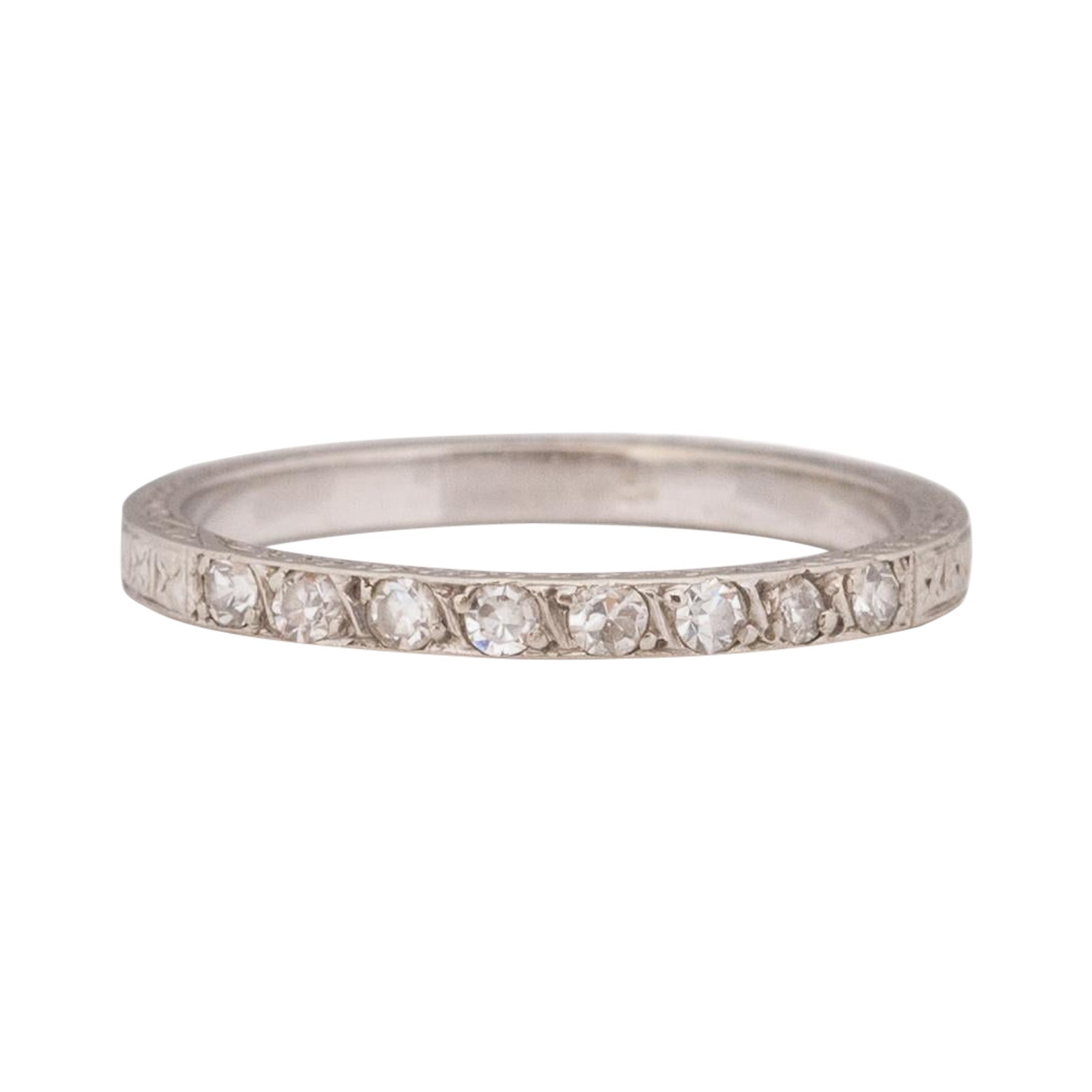 .15 Carat Total Weight Art Deco Diamond Platinum Engagement Ring For Sale