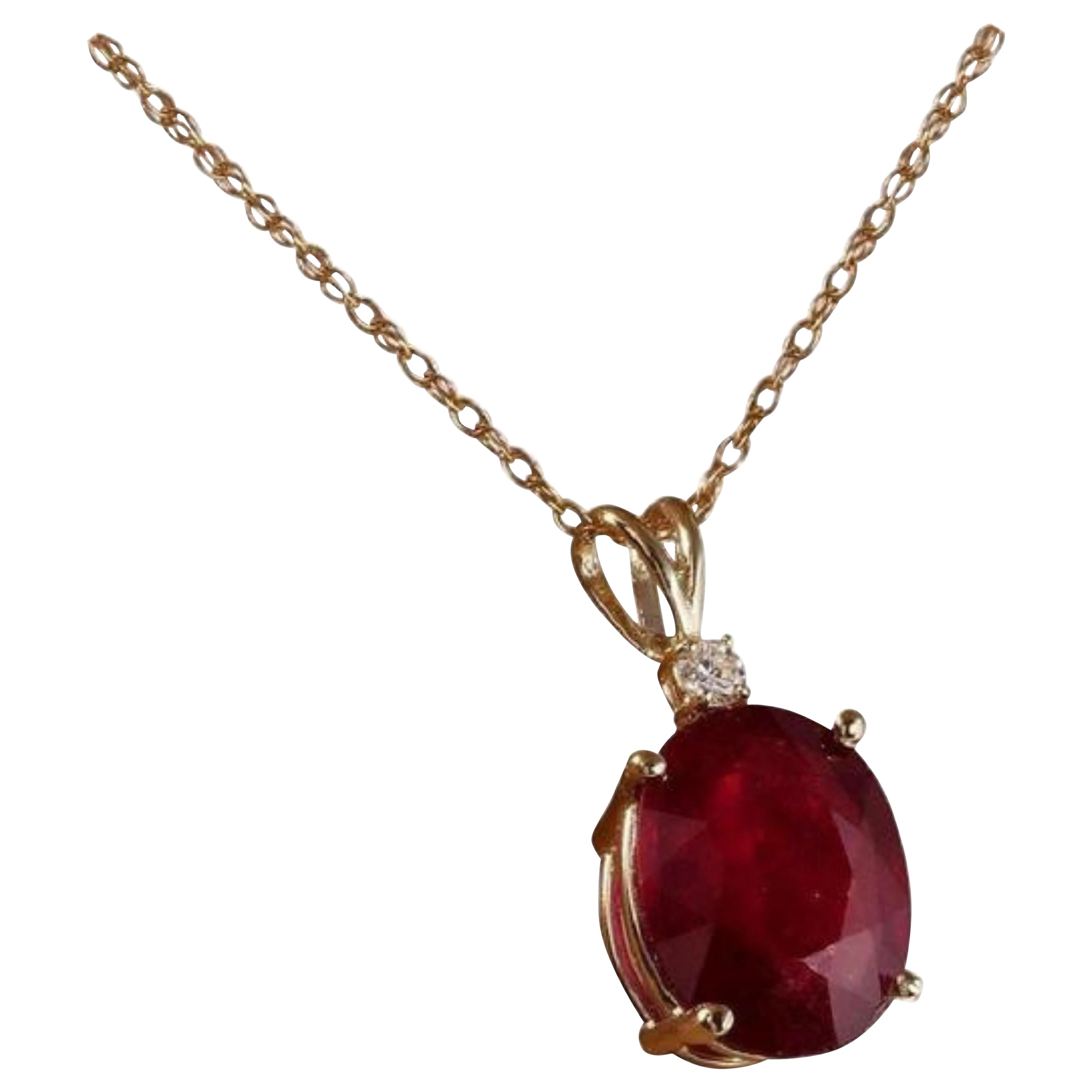 Halskette aus 14 Karat massivem Gelbgold mit 6,70 Karat natürlichem roten Rubin und Diamant