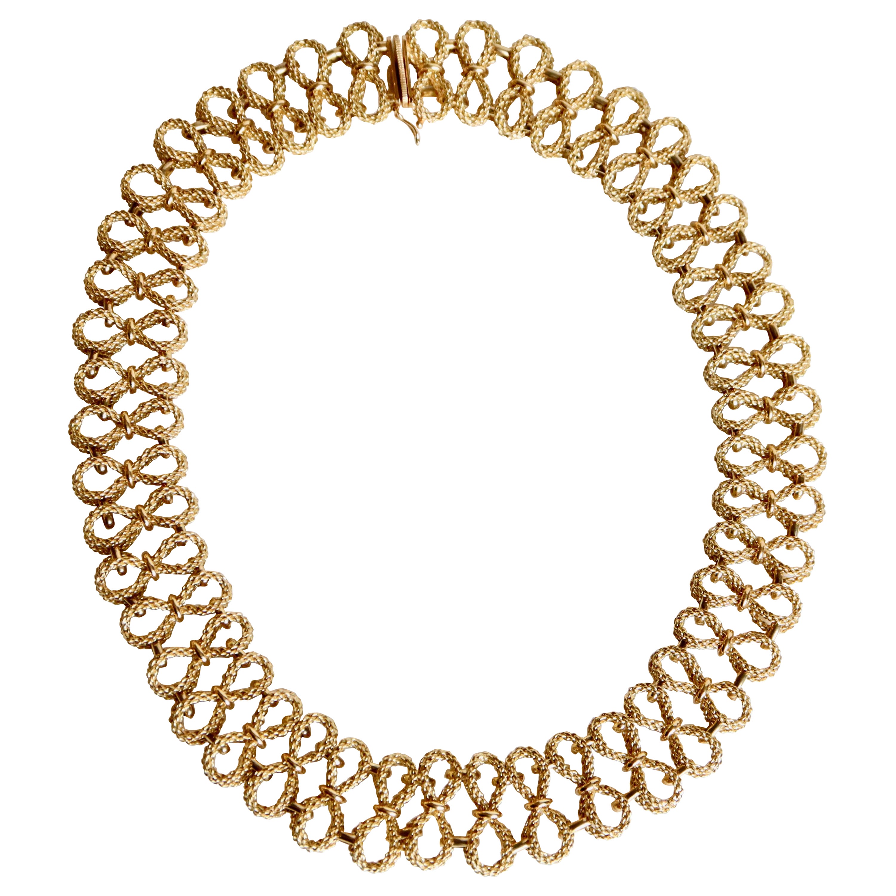 Necklace in 18 Carat Yellow Gold, Eight-Links in Twisted Gold Wire For Sale