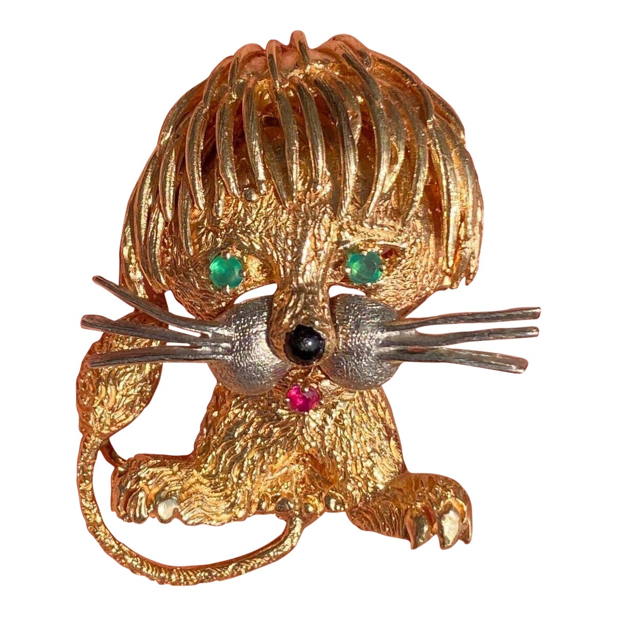 14k Yellow Gold Lion Kitty Brooch with Rubies, Emerald and Onyx For Sale