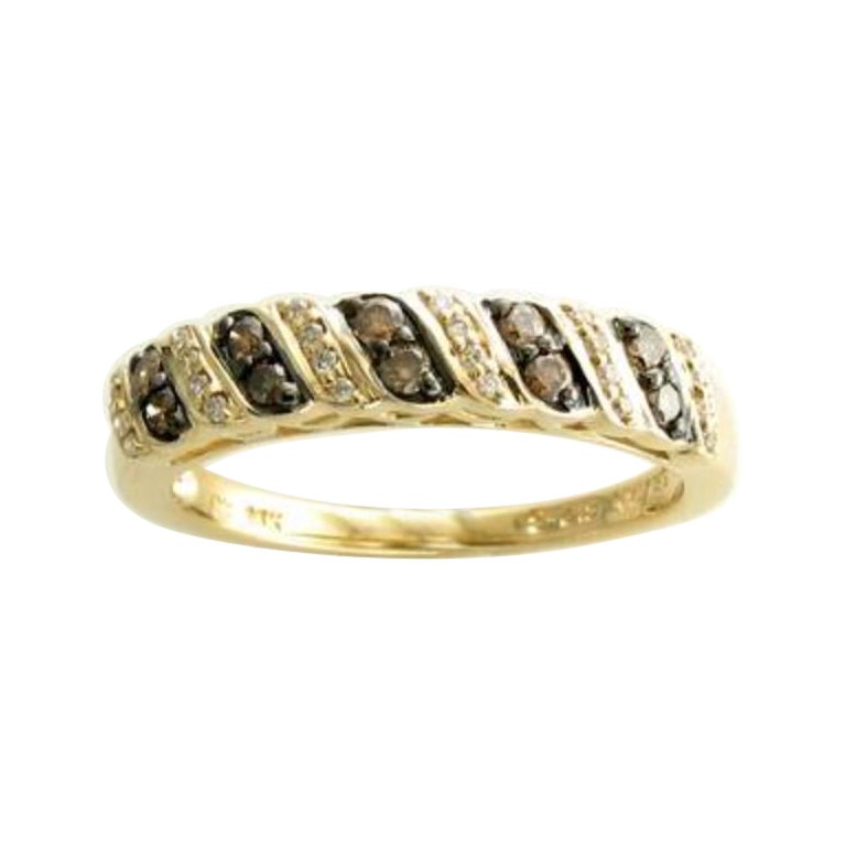 Grand Sample Sale Ring Featuring Chocolate Diamonds For Sale at 1stDibs