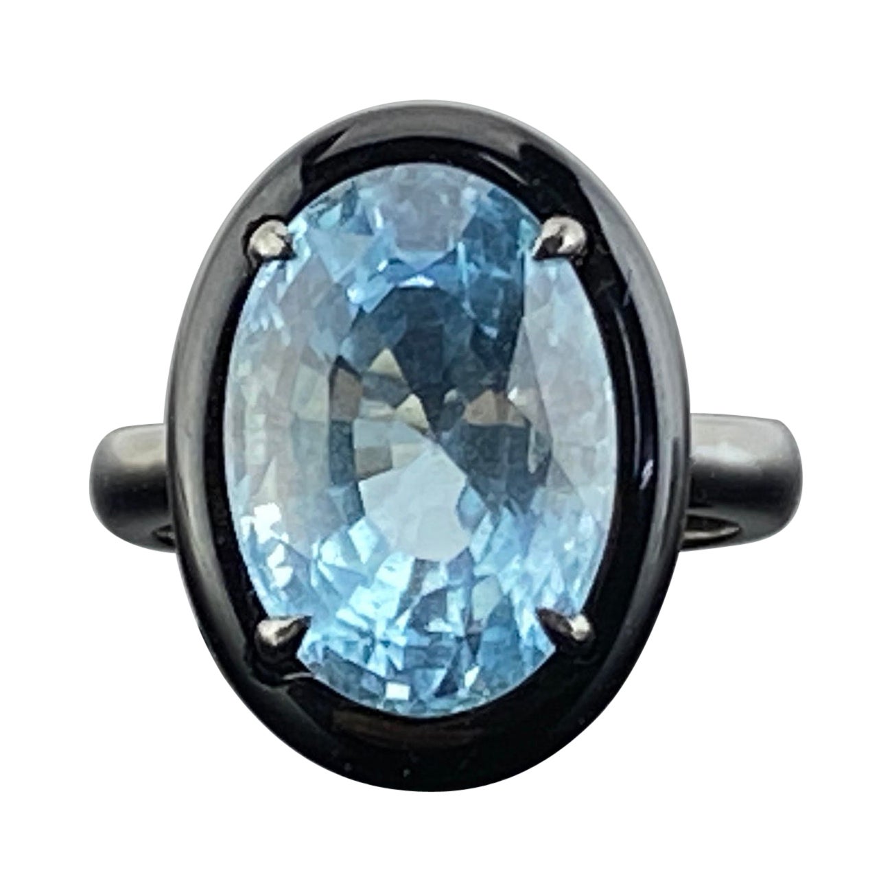 Certified 7.76 Aquamarine And Black Onyx Cocktail Ring Set I8K Black Gold  For Sale